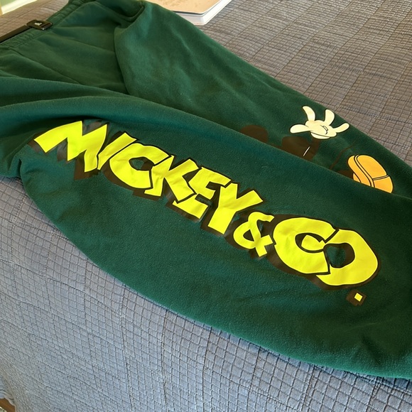 Disney Mickey Green Sweatpants - Picture 5 of 6